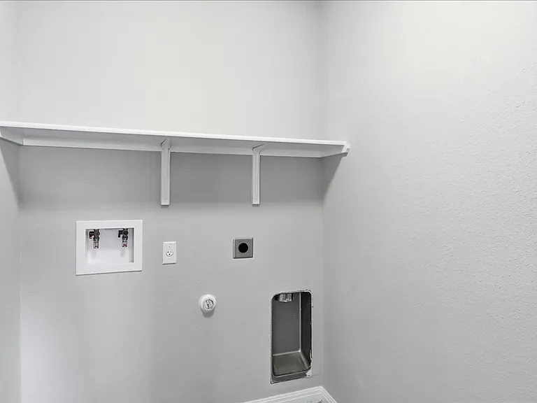816 Hamilton Ln — Photo 30