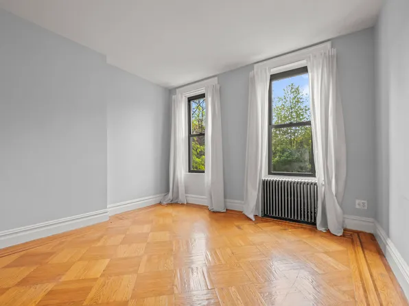 490 Decatur Street image 24 of 38