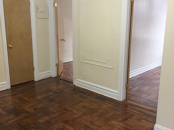 5th image of 74 Avenue O #2FL