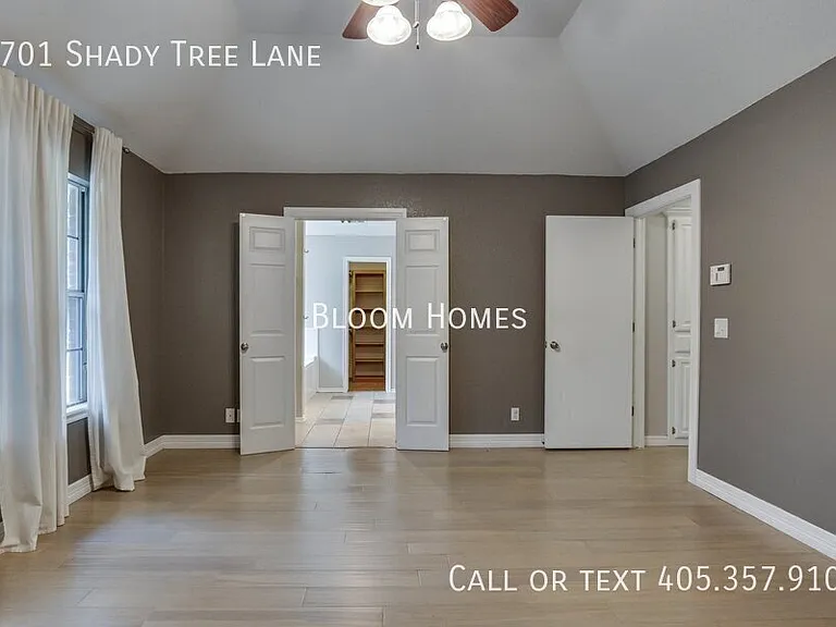 2701 Shady Tree Ln — Photo 23