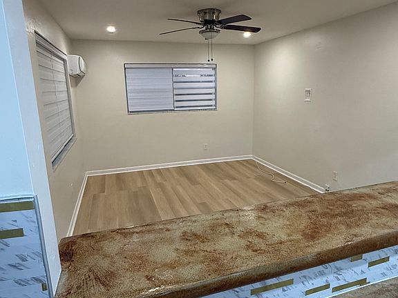 2nd image of 13135 Emerald Dr #3