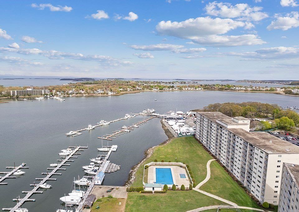 1st image of 200 Cove Way Unit 509