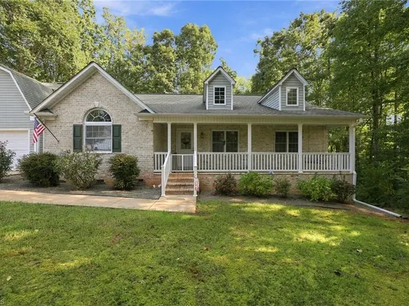3315 Windfield Ridge Dr, Burlington, NC 27215