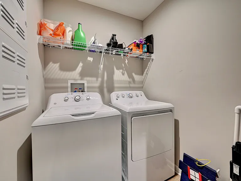 1218 Lemon Tree Ln #305 — Photo 14
