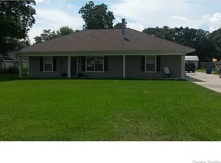 205 N Kinney Ave, Iowa, LA 70647