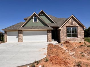 10173 NW 100th St, Yukon, OK 73099