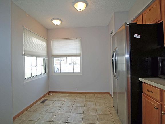 4th image of 282 Whitewood Dr Unit 282