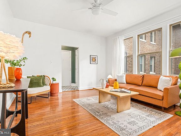 4th image of 1725 Lanier Pl NW APT 25C