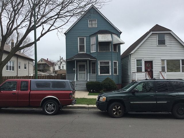 2nd image of 9337 S Paxton Ave
