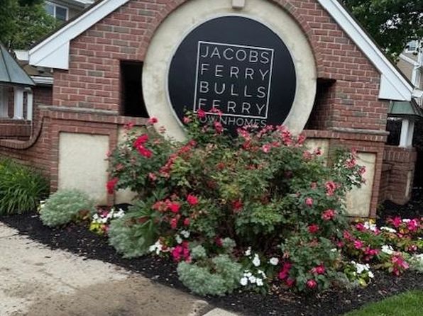 490 Fulton Ct #490