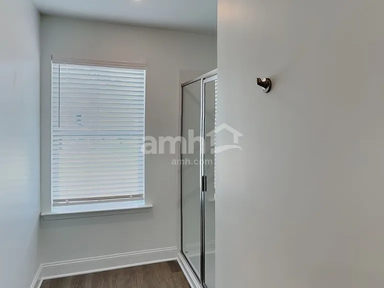 945 Carnelian Ln — Photo 13