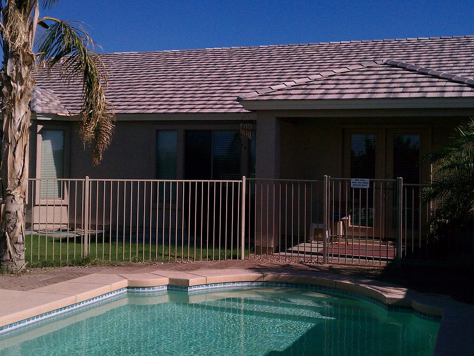1st image of 14950 W Dahlia Dr