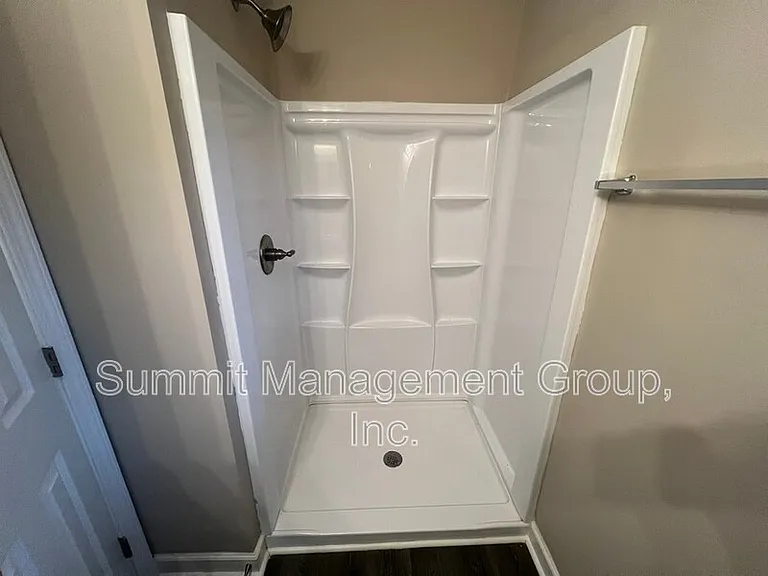 313 Ash St — Photo 18