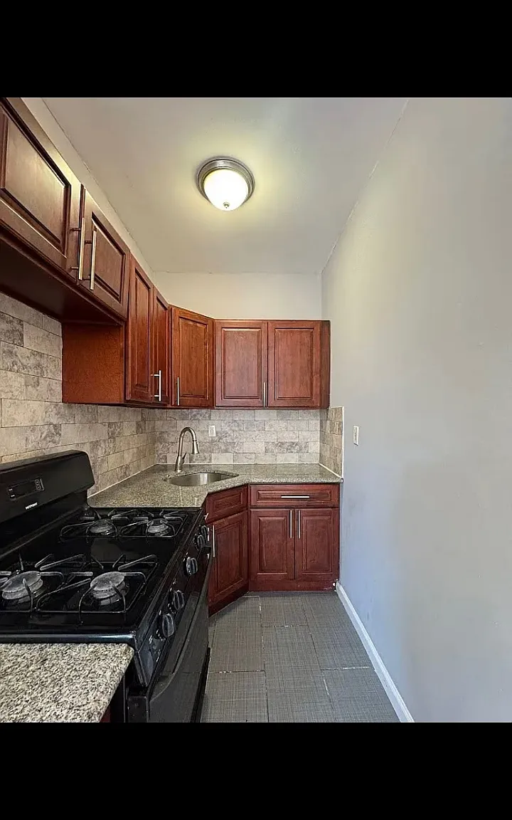 1 bed, $1,500 — Photo 1