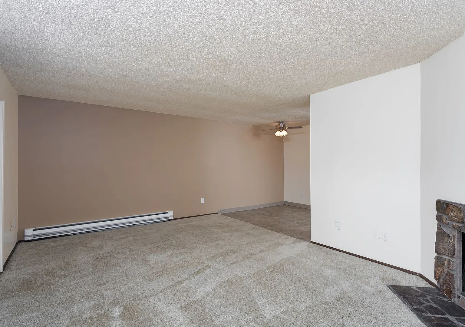 Conestoga Park Apartments — Photo 4