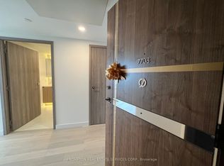 3 Concord Cityplace Way #7708, Toronto, ON M5V 0X4