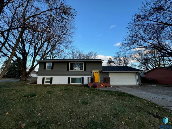 408 N Eastern Ave, Hartford, SD 57033