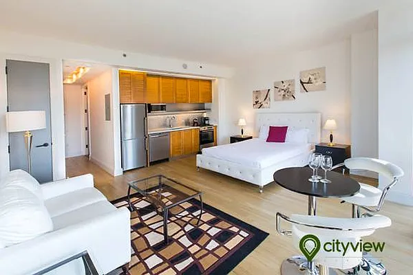 Rented by The KCI Group | media 2