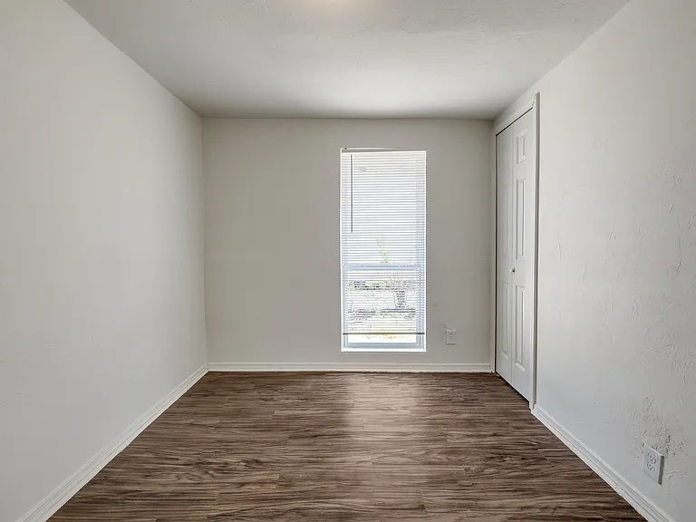 515 W Martin St — Photo 23