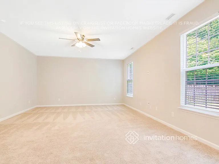 12312 Tetons Ct — Photo 11