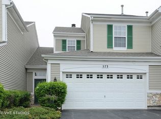 573 Pinebrook Dr, Bolingbrook, IL 60490