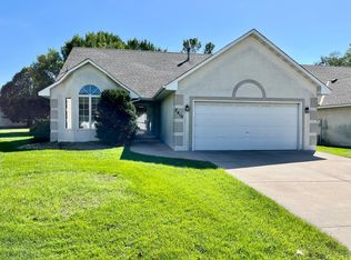 2410 Wight Bay N, Brooklyn Park, MN 55443