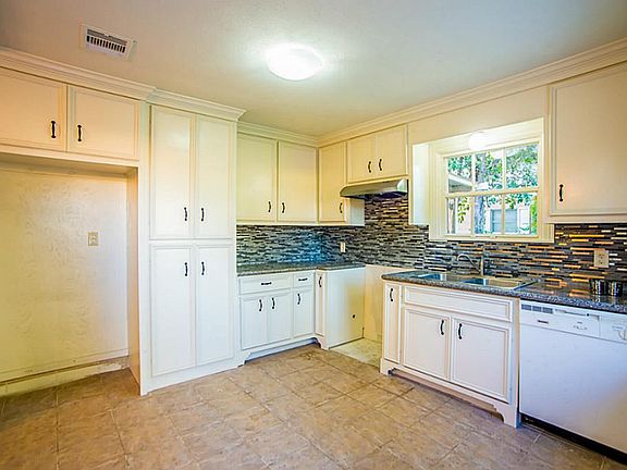 2nd image of 5706 Zelma Dr