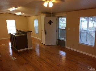 547 Benjulyn Rd, Cantonment, FL 32533