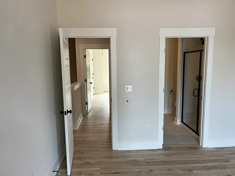 9 Hawthorne Ln #201 — Photo 6
