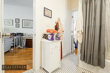 Rented by ZealEstate Group Inc