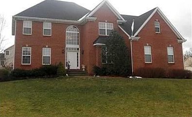 1st image of 5875 Highland Hills Dr