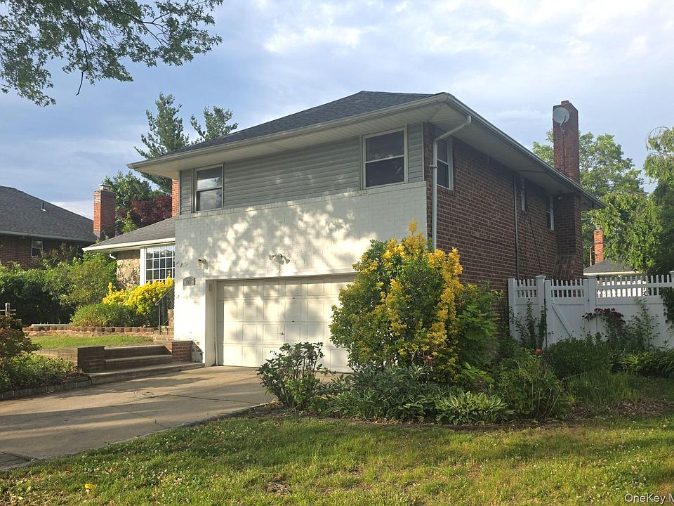 1st image of 172 Evergreen Drive