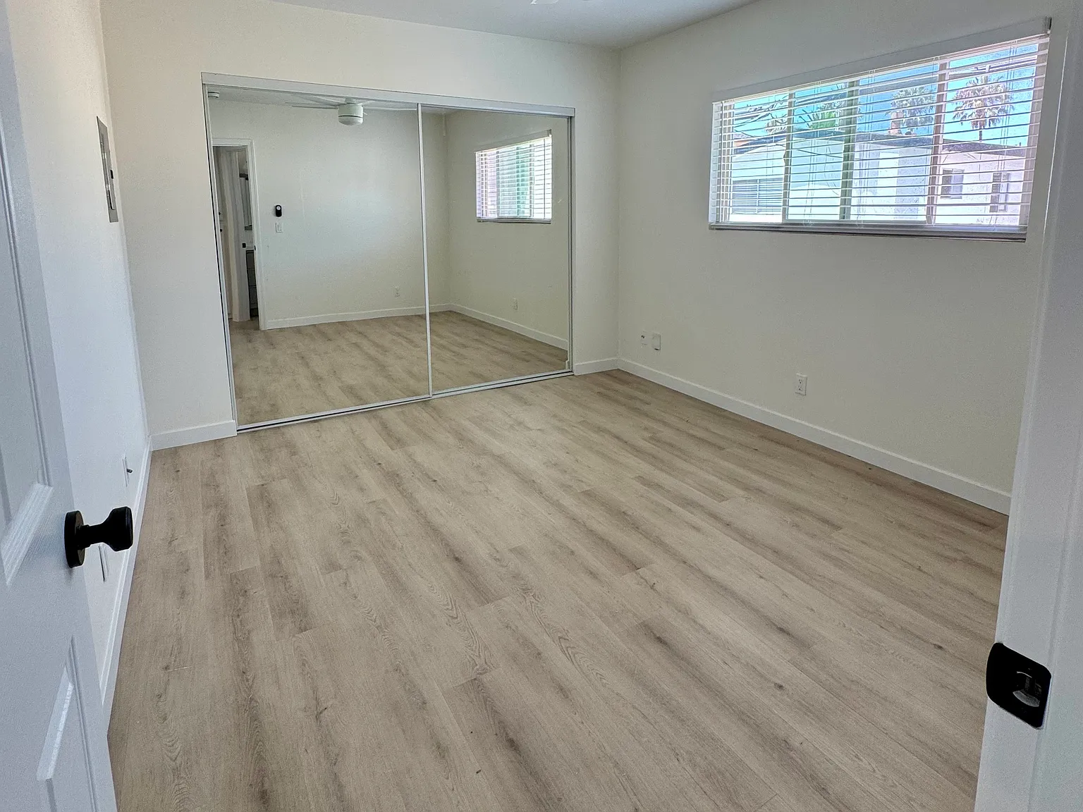 1 bed, 850 sqft, $2,900 — Photo 4