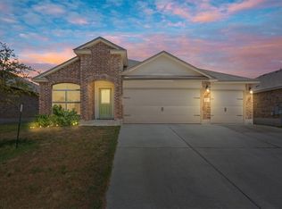 3016 Risinger Rd, Lorena, TX 76655