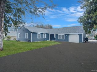 50 7th Street, Saint James, NY 11780