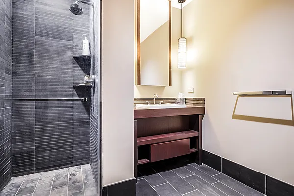 Sold by Compass | media 6