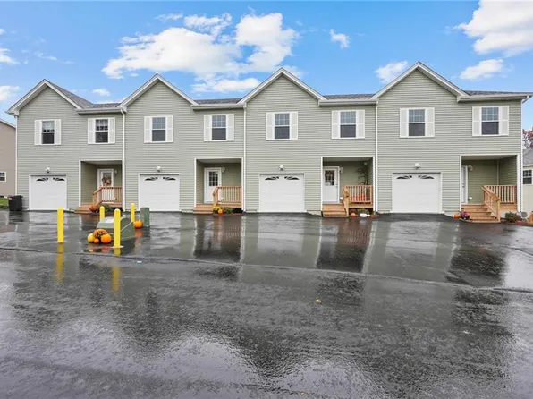 107 Joe Fromms Way, West Warwick, RI 02893