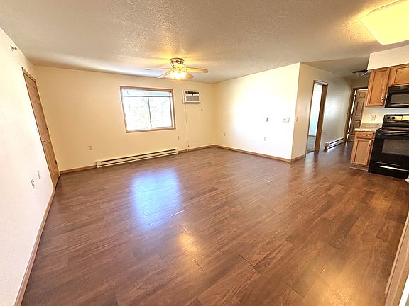 3rd image of 493 E South Ave #11