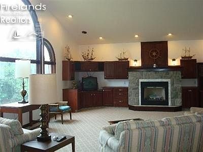 3rd image of 2373 Split Rock Dr