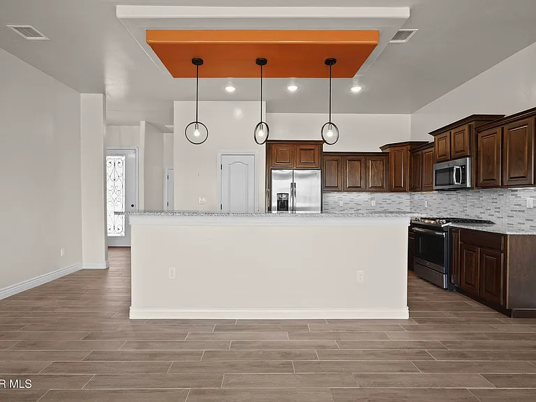 12333 Desert Dove Ave — Photo 27