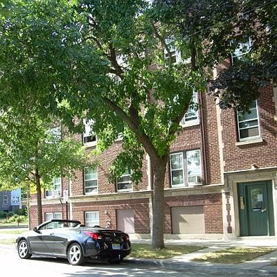 3rd image of 1458 W Thorndale Ave
