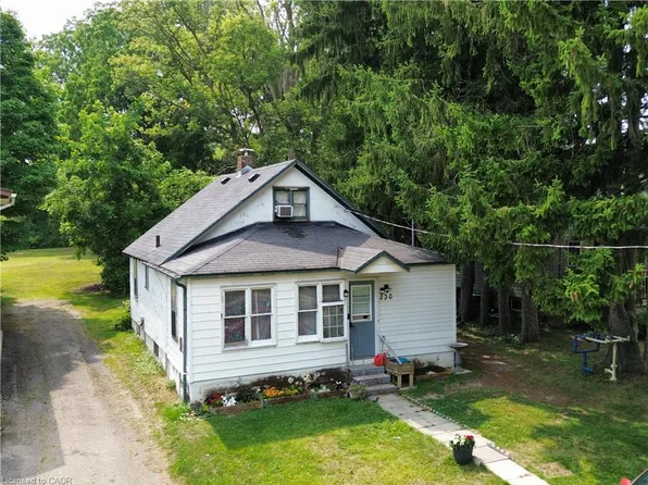 230 Queen St S, Norfolk County, ON N3Y 3C8