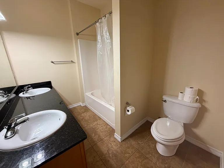 1529 Bentley Cir — Photo 18