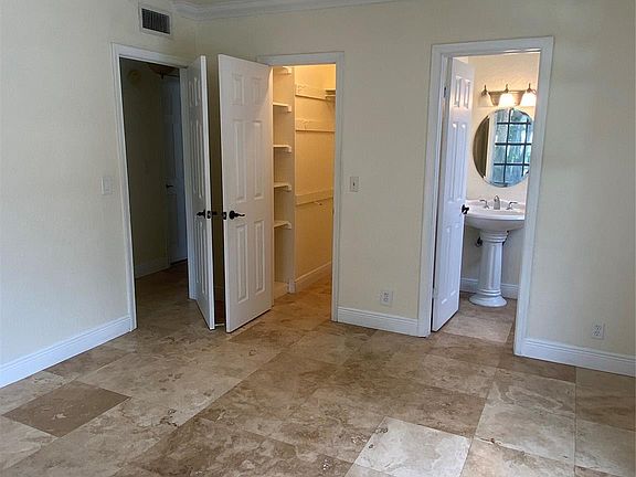 4th image of 2200 NE 66th Street #1412