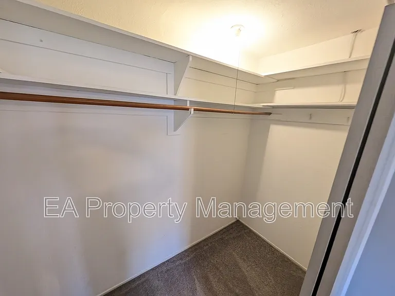 3204 La Veta Dr NE — Photo 15