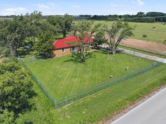 5th image of 5855 N Tyler Rd