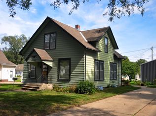 1534 N Main St, Fremont, NE 68025