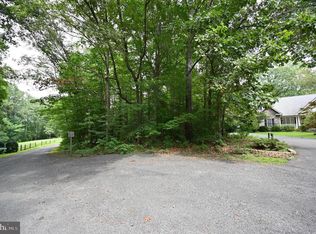 110 Cloverhill Ct, Locust Grove, VA 22508