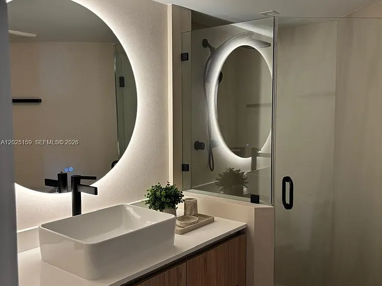 6301 Collins Ave #908 — Photo 14