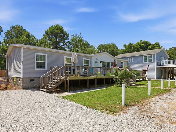 3rd image of 141 Pender Lane